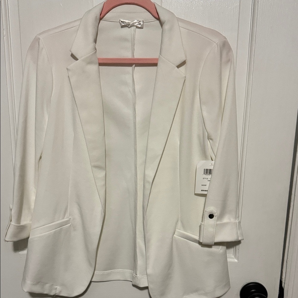 89th & Madison Cream Blazer